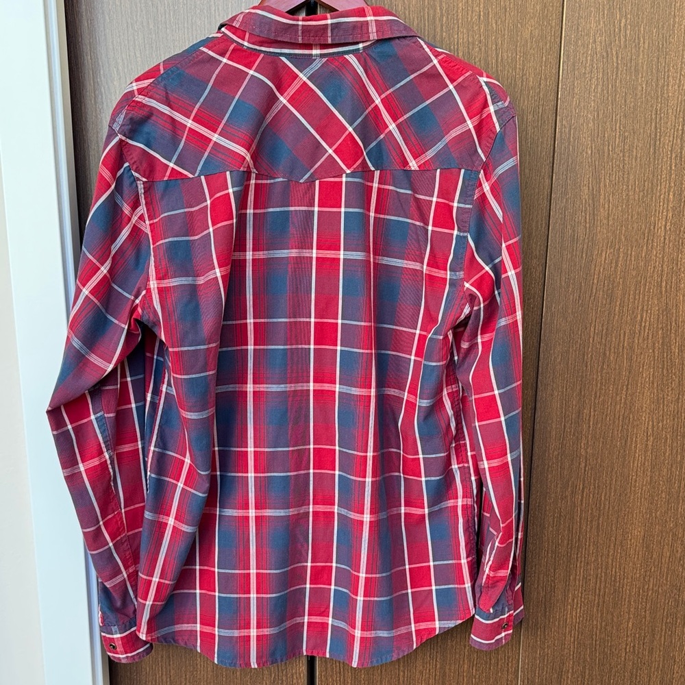 Levi's Modern Snap Button Red and Blue Checkered Shirt - Picture 5 of 5